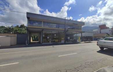 Imagem: O depósito possui 360m² de Área e está localizado em Centro