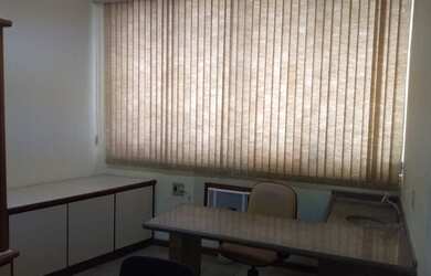 Imagem: O depósito possui 50m² de Área e está localizado em Dois