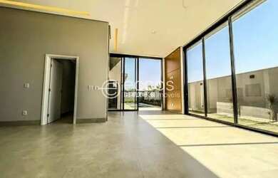 Imagem: Casa em condomínio à venda, 3 quartos, 3 suítes, 3 vagas