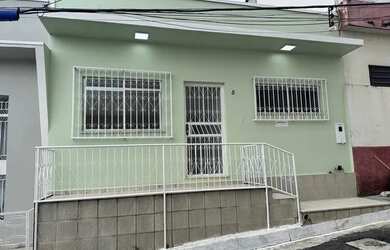 Imagem: A casa possui 2 Dormitórios, 1 Banheiro e 68m² de Área e