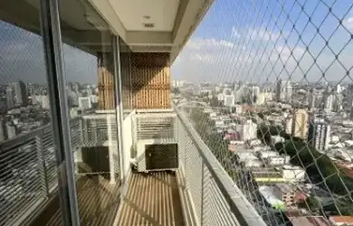 Imagem: O apartamento possui 1 Dormitório, 1 Banheiro, 1 Vaga na garagem