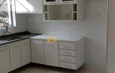 Imagem: O apartamento possui 2 Dormitórios, 1 Banheiro, 77m² de Área