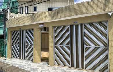 Imagem: A casa possui 2 Dormitórios, 2 Banheiros, 1 Vaga na garagem