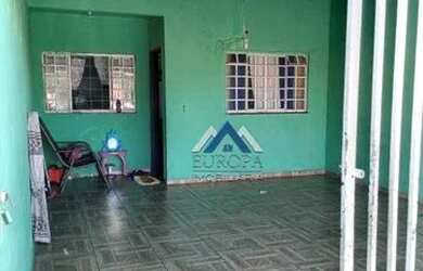 Imagem: A casa possui 2 Dormitórios, 1 Banheiro, 2 Vagas na garagem