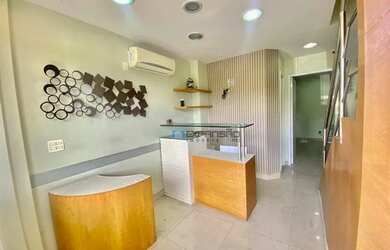 Imagem: O depósito possui 1 Vaga na garagem, 70m² de Área e está