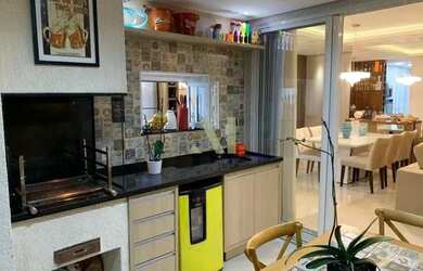 Imagem: O apartamento possui 2 Dormitórios, 4 Banheiros, 2 Vagas na