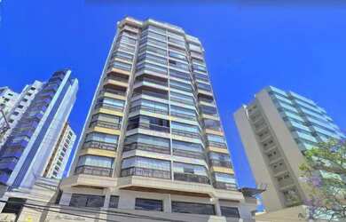 Imagem: O apartamento possui 3 Dormitórios, 4 Banheiros, 2 Vagas na