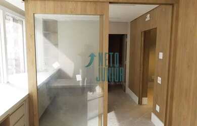 Imagem: O depósito possui 2 Vagas na garagem e 223m² de Área e está