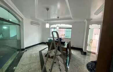 Imagem 3: CASA COM 1200M² 5 SUITES, 2 LOTES - DISPONIVEL PARA VENDA ACEITA FINANCIAMENTO