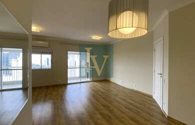 Imagem 1: Apartamento para locação em andar alto e vista panorâmica