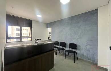 Imagem 2: Sala Comercial em CENTRO. Ar-condicionadoe18m² de Área