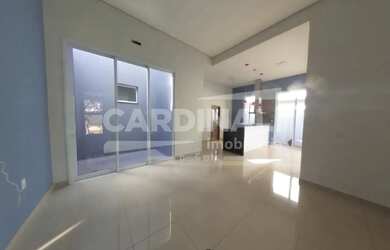 Imagem 3: Casa em condomínio fechado, com excelente localização, próximo a supermercados...