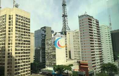 Imagem: O depósito possui 5 Vagas na garagem, 449m² de Área e está