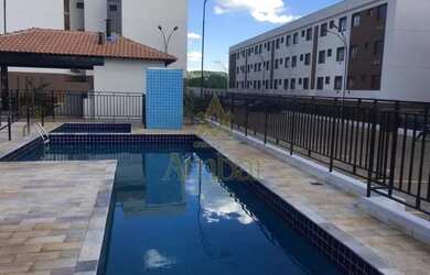 Imagem: O apartamento possui 2 Dormitórios, 1 Banheiro, 1 Vaga na garagem