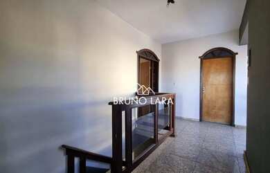 Imagem 6: Casa disponível para locação no Centro - Igarapé/MG