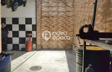 Imagem: O depósito possui 99m² de Área e está localizado em Vila