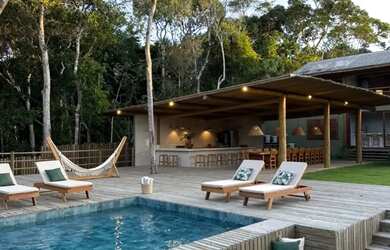 Imagem: A casa em condomínio possui 5 Dormitórios, 5 Banheiros, 5