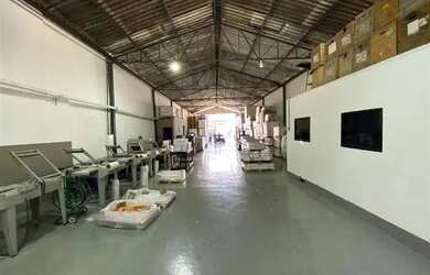 Imagem 2: Excelente Galpão de 600 m² Alugado Ideal para Investidores