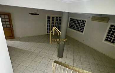 Imagem 1: Casa no Condomínio Jardim Itália II Localização nobre, a poucos minutos...