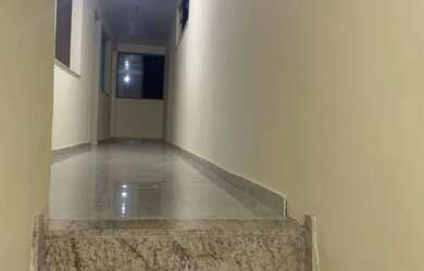 Imagem: A casa possui 3 Dormitórios, 3 Banheiros, 1 Vaga na garagem