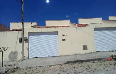 Imagem: A casa possui 2 Dormitórios, 1 Banheiro, 231m² de Área e