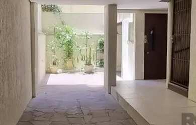 Imagem: O apartamento possui 2 Dormitórios, 3 Banheiros, 1 Vaga na