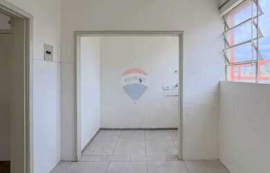 Imagem 8: Apartamento à Venda 2 Dormitórios Região Central de Santa Maria