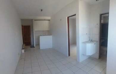 Imagem 6: APARTAMENTO BARATO EM MESSEJANA NA AV. PADRE PEDRO DE ALENCAR