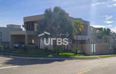 Imagem: A casa em condomínio possui 3 Dormitórios, 5 Banheiros, 4