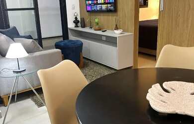 Imagem: O apartamento possui 1 Dormitório, 1 Banheiro, 1 Vaga na garagem