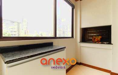 Imagem 9: Apartamento espaçoso e localizado na região mais nobre de Blumenau....