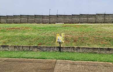 Imagem: O terreno possui 250m² de Área e está localizado em Jardim