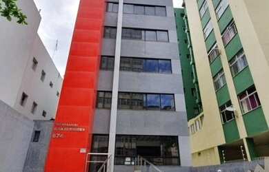 Imagem: O depósito possui 5 Vagas na garagem, 1100m² de Área e Imóvel