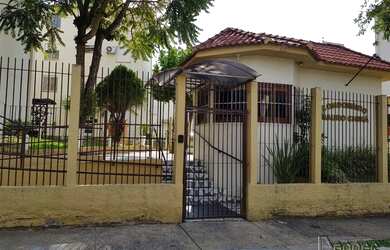 Imagem: O apartamento possui 1 Dormitório, 1 Banheiro, 33m² de Área