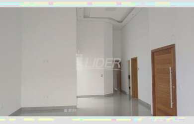 Imagem 1: Venda Casa NOVO MUNDO. Varanda, Imóvel novo, Área de serviçoe190m²...