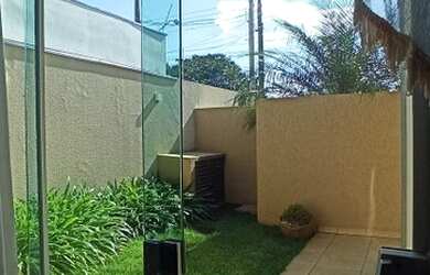 Imagem 7: Casa com piscina no Jd. Araucária