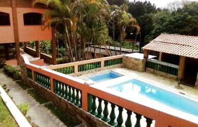 Imagem: A fazenda possui 4.500m² de Área e está localizado em Mairinque