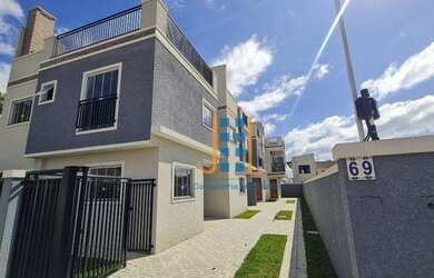 Imagem: A casa possui 3 Dormitórios, 1 Banheiro, 1 Vaga na garagem