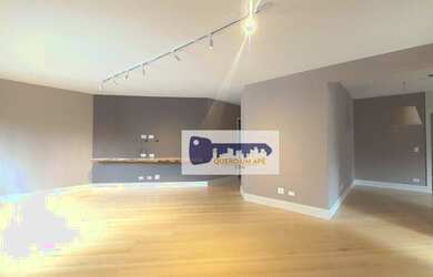 Imagem: O apartamento possui 3 Dormitórios, 3 Banheiros, 2 Vagas na