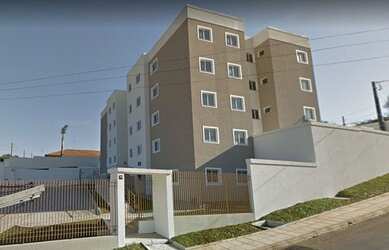 Imagem: O apartamento possui 3 Dormitórios, 1 Banheiro, 1 Vaga na garagem