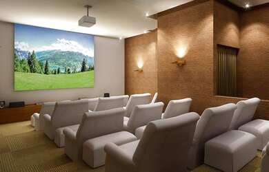 Imagem 5: Mansão Bahiano de Tenis - Inspirador Nobre e Tradicional