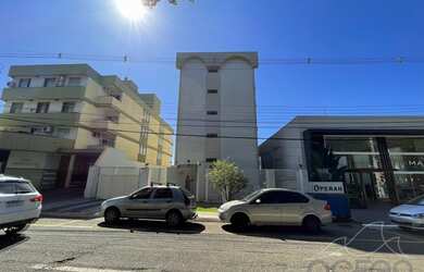 Imagem: O apartamento possui 3 Dormitórios, 2 Banheiros, 1 Vaga na
