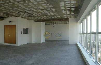 Imagem: O depósito possui 4 Vagas na garagem, 201m² de Área, Imóvel