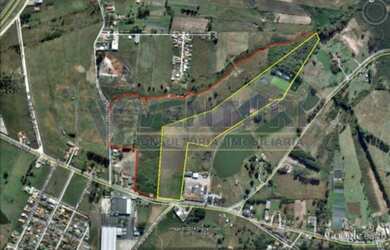 Imagem: O terreno possui 70.000m² de Área e está localizado em Colônia