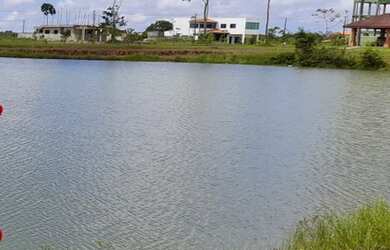 Imagem: O terreno possui 420m² de Área e está localizado em Santa