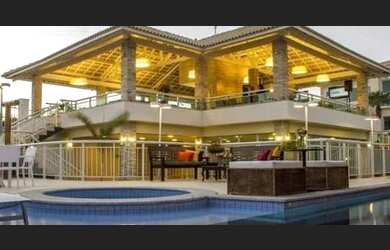 Imagem: A casa em condomínio possui 3 Dormitórios, 4 Banheiros e 186m²