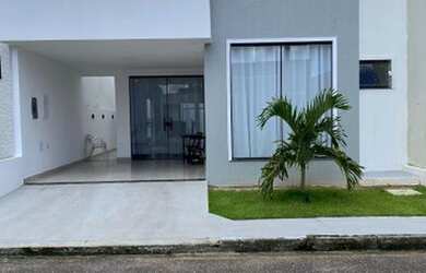 Imagem: A casa em condomínio possui 3 Dormitórios, 2 Banheiros, 1