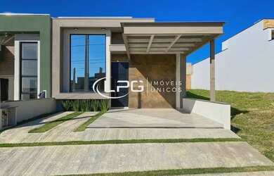 Imagem: A casa em condomínio possui 3 Dormitórios, 4 Banheiros, 2