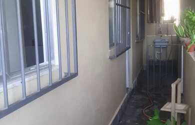 Imagem: A casa possui 1 Dormitório, 1 Banheiro e está localizado