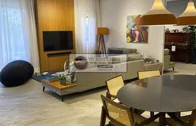 Imagem: O apartamento possui 2 Dormitórios, 5 Banheiros, 2 Vagas na